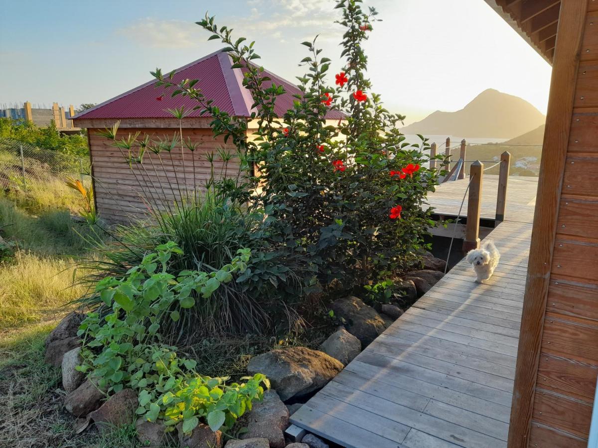 KAZ ANOLI La TI KAZ Villa Terre-de-Bas Bagian luar foto